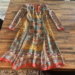 Beautiful Etro dress size 38….in great condition, only worn a few times!